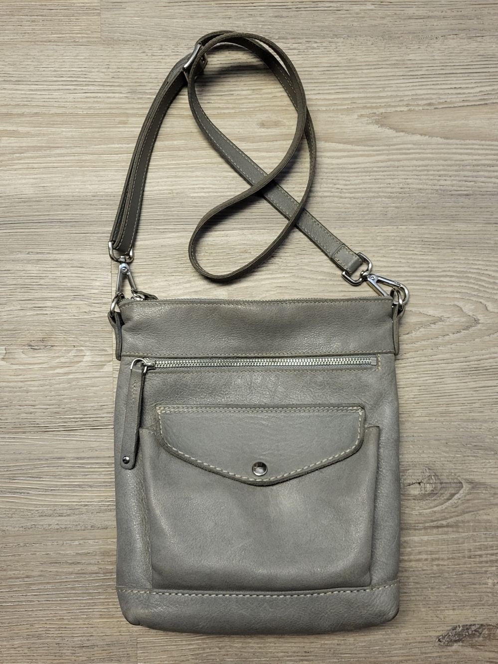 Roots Gray Leather Crossbody Bag - Slim Everyday Shoulder Purse